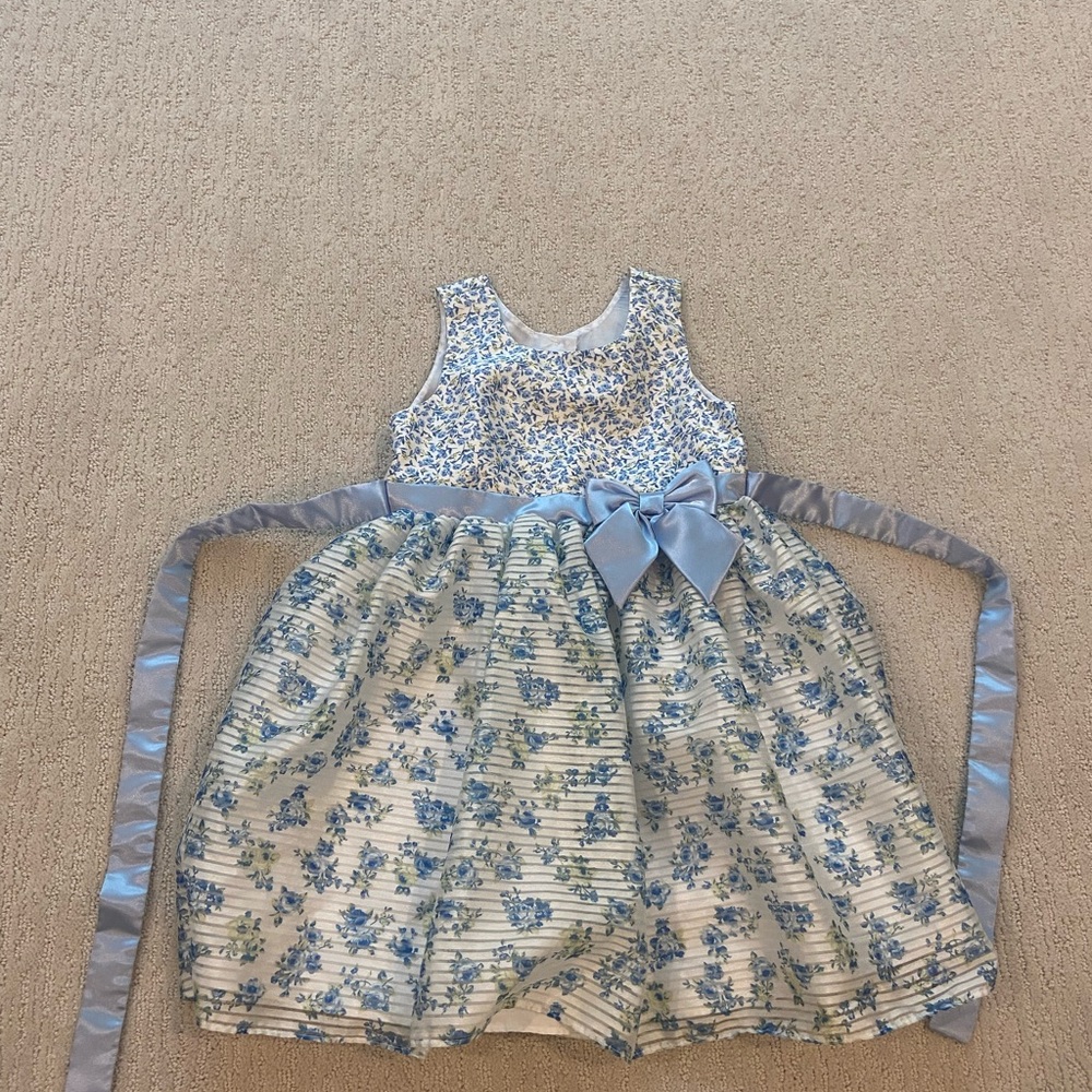 Jona Michelle Blue and White Floral Dress